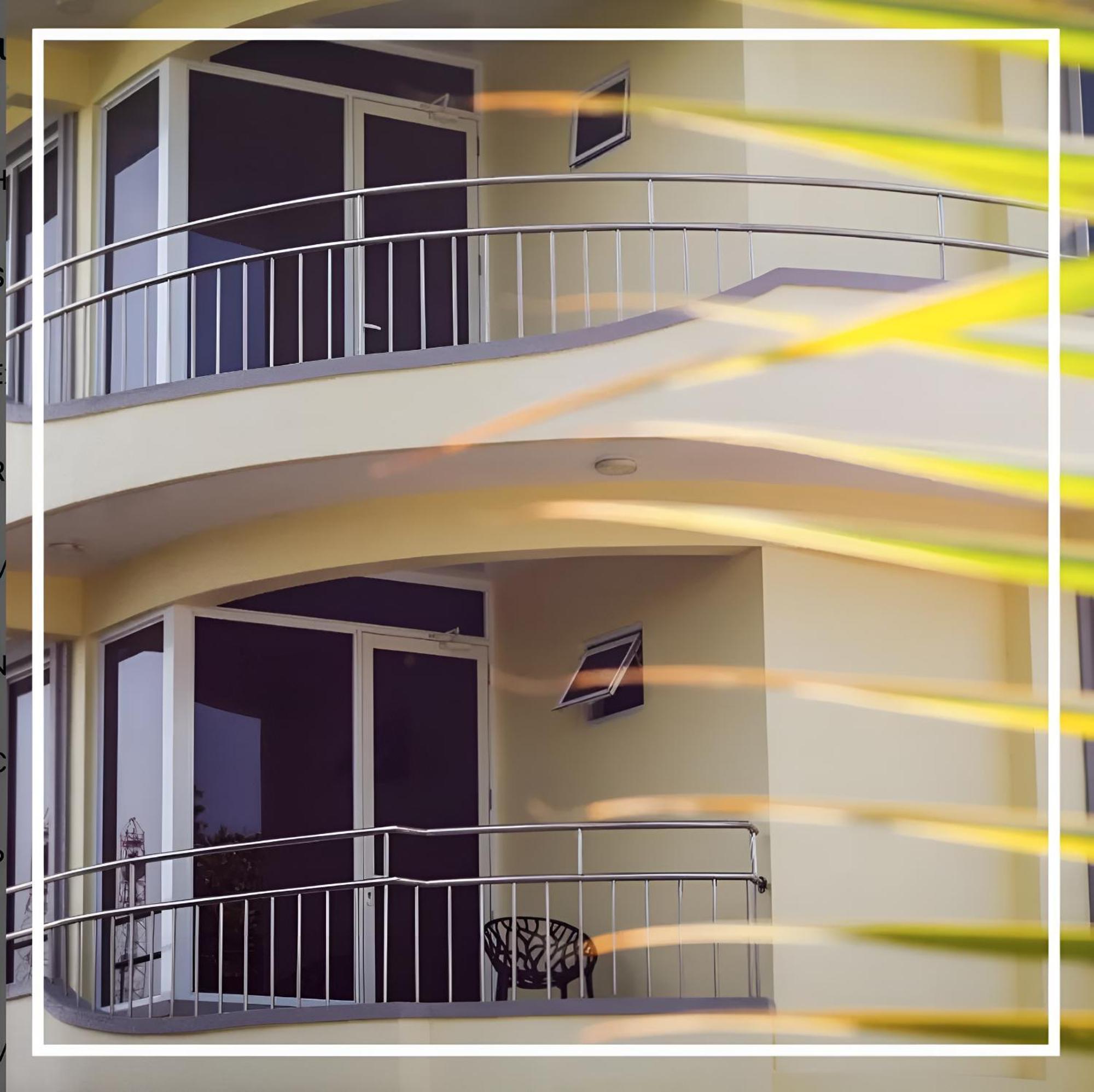 Noah Private Beach House Himmafusi Kültér fotó