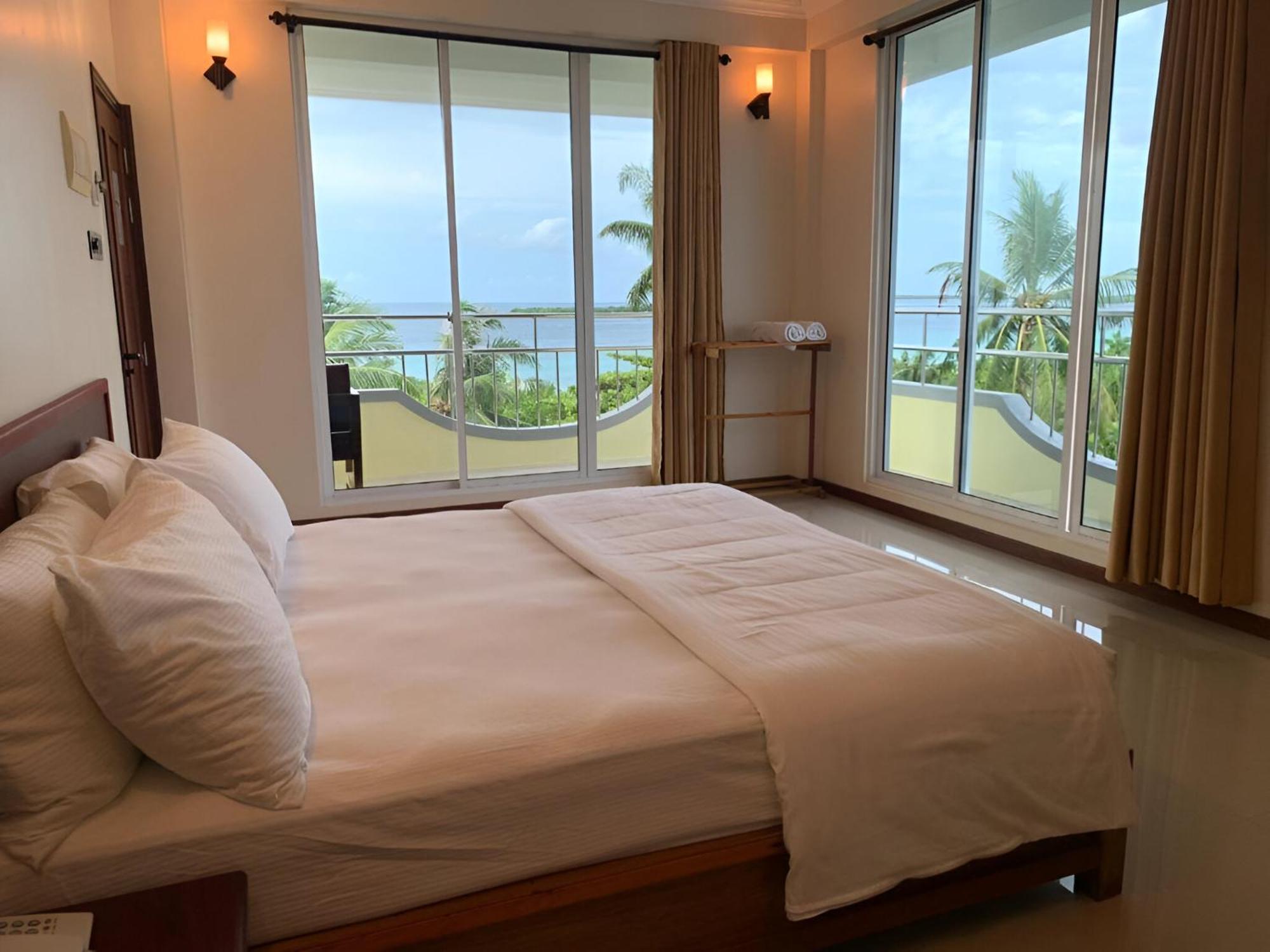 Noah Private Beach House Himmafusi Kültér fotó