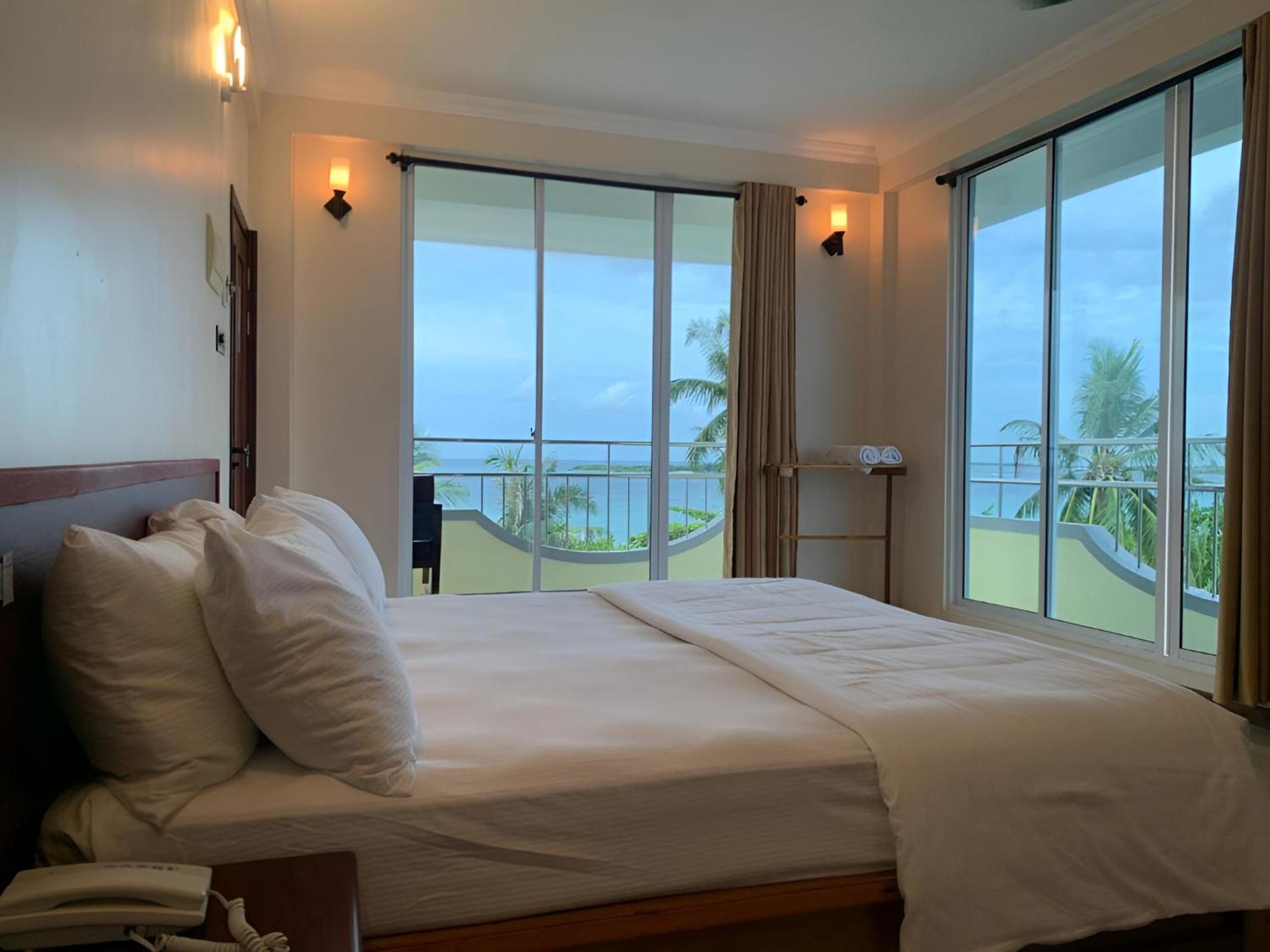 Noah Private Beach House Himmafusi Kültér fotó