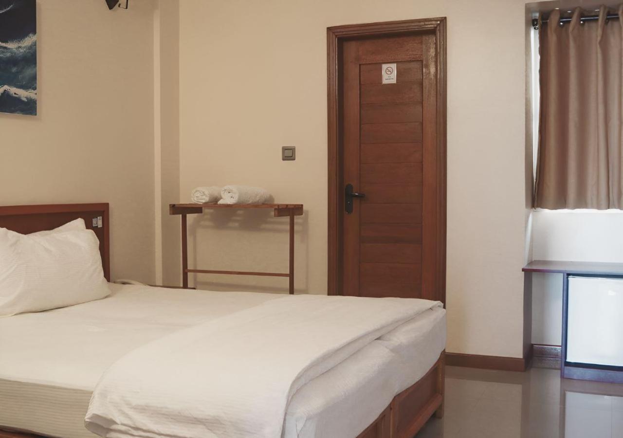 Noah Private Beach House Himmafusi Kültér fotó