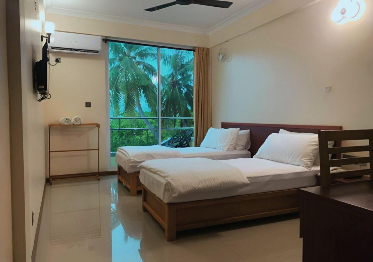 Noah Private Beach House Himmafusi Kültér fotó